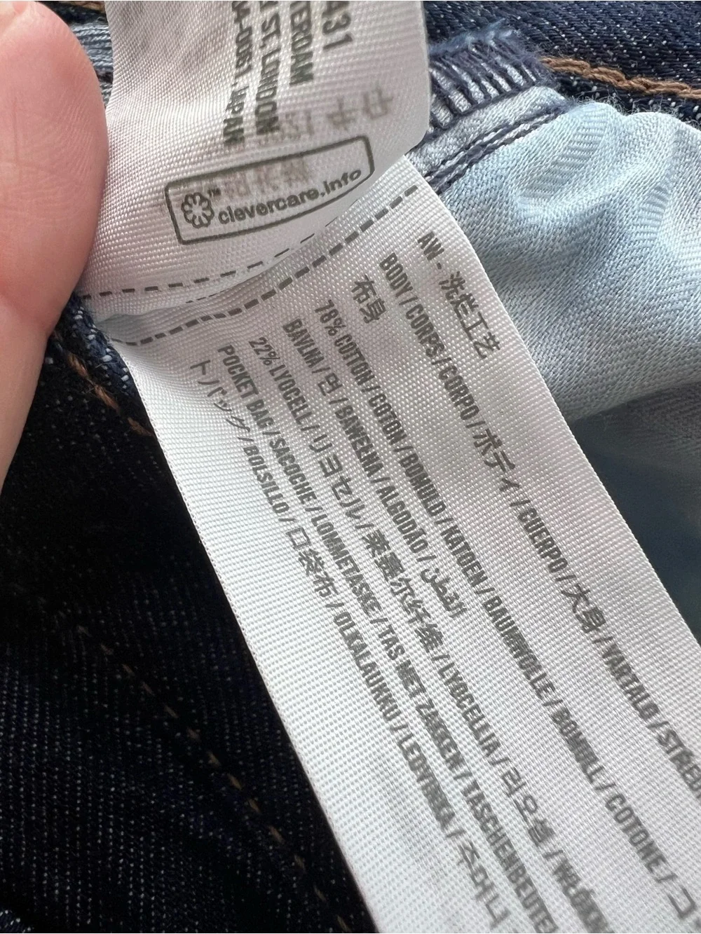 Abercrombie & Fitch High-Rise Straight-Leg Jeans in Dark Blue